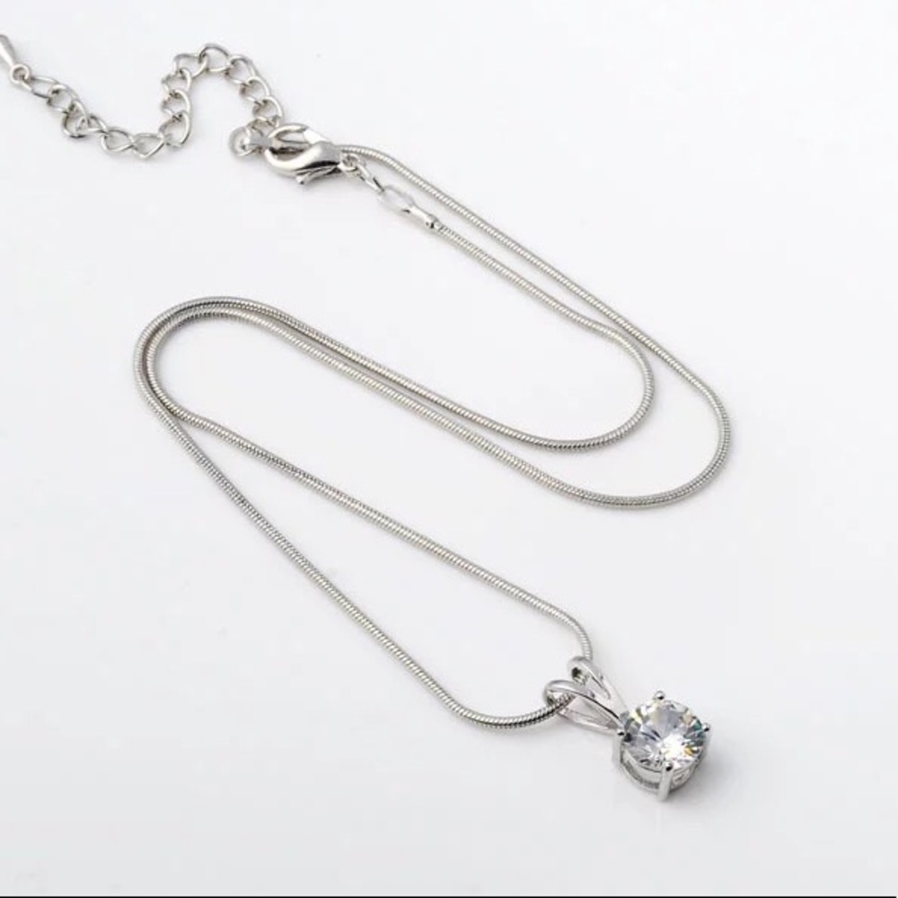 Necklace Earrings Set - Picture 5 of 5